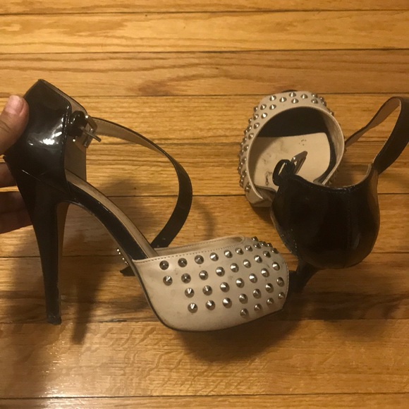 Rock republic pumps - Picture 2 of 2